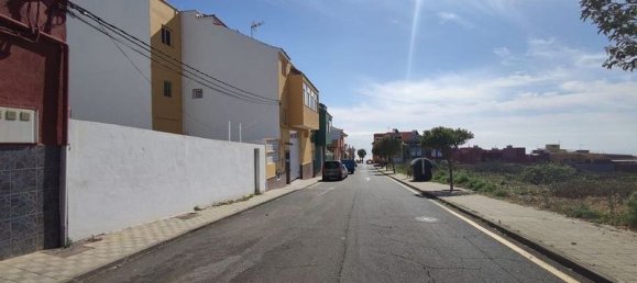 Terrain à San Cristobal de La Laguna, Spain 182m² No. 180419 4