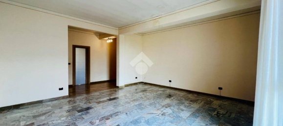 Квартира с 2 спальнями в Мантуя, Италия № 380844 16