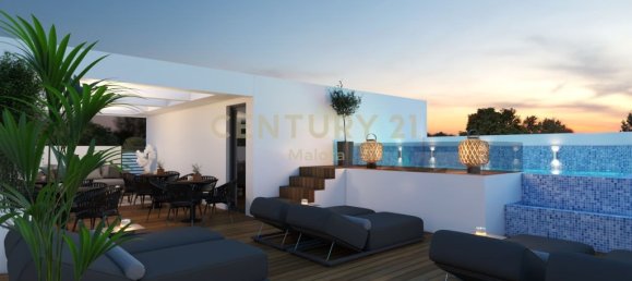 3 bedrooms Penthouse in Limassol, Cyprus No. 756 3