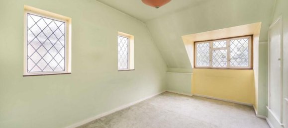 3 bedrooms House in Sunbury-on-Thames, United Kingdom No. 10188 8