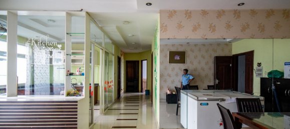 3 bedrooms Apartment in District 10, Vietnam No. 17250 4