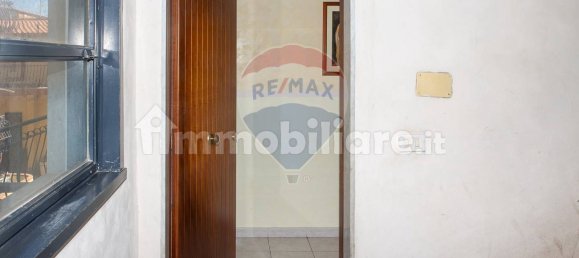 Apartamento de 2 dormitorios en Misterbianco, Italy No. 321174 21