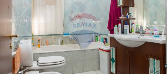 Apartamento de 2 dormitorios en Misterbianco, Italy No. 321174 10