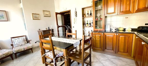 2غرفة شقة في Naples, Italy رقم 96347 15