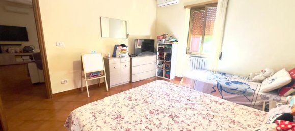 2 Schlafzimmer Wohnung in Rome, Italy, Nr. 353003 15