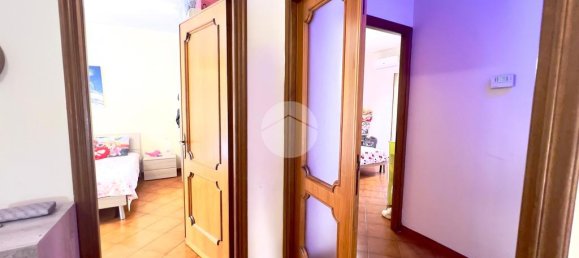 2 Schlafzimmer Wohnung in Rome, Italy, Nr. 353003 2