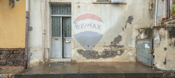 1 bedroom Apartment in Catania, Italy No. 66438 14