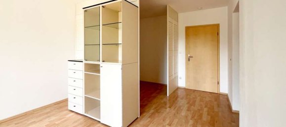 Studio in Munich, Germany No. 369465 18