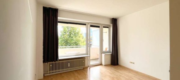 Studio in Munich, Germany No. 369465 22