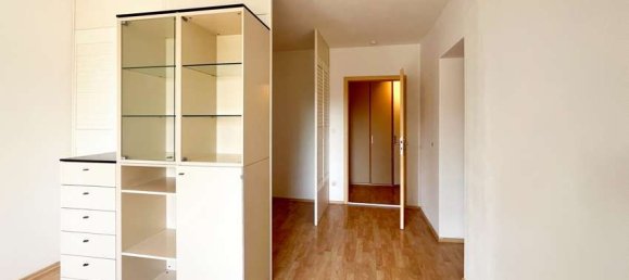 Studio in Munich, Germany No. 369465 14