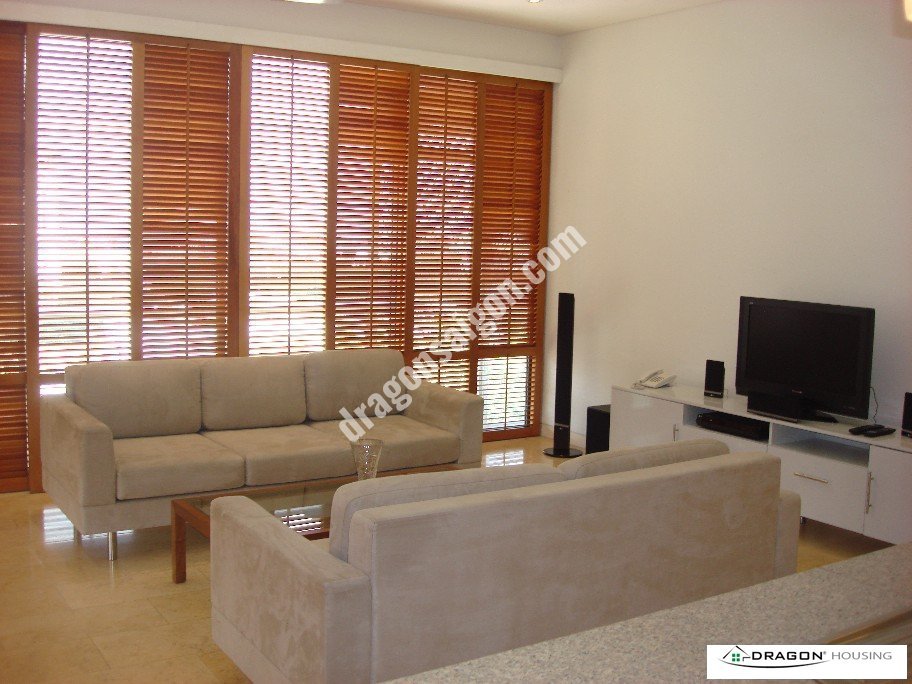 104m² Apartment in District 1, Vietnam No. 11392