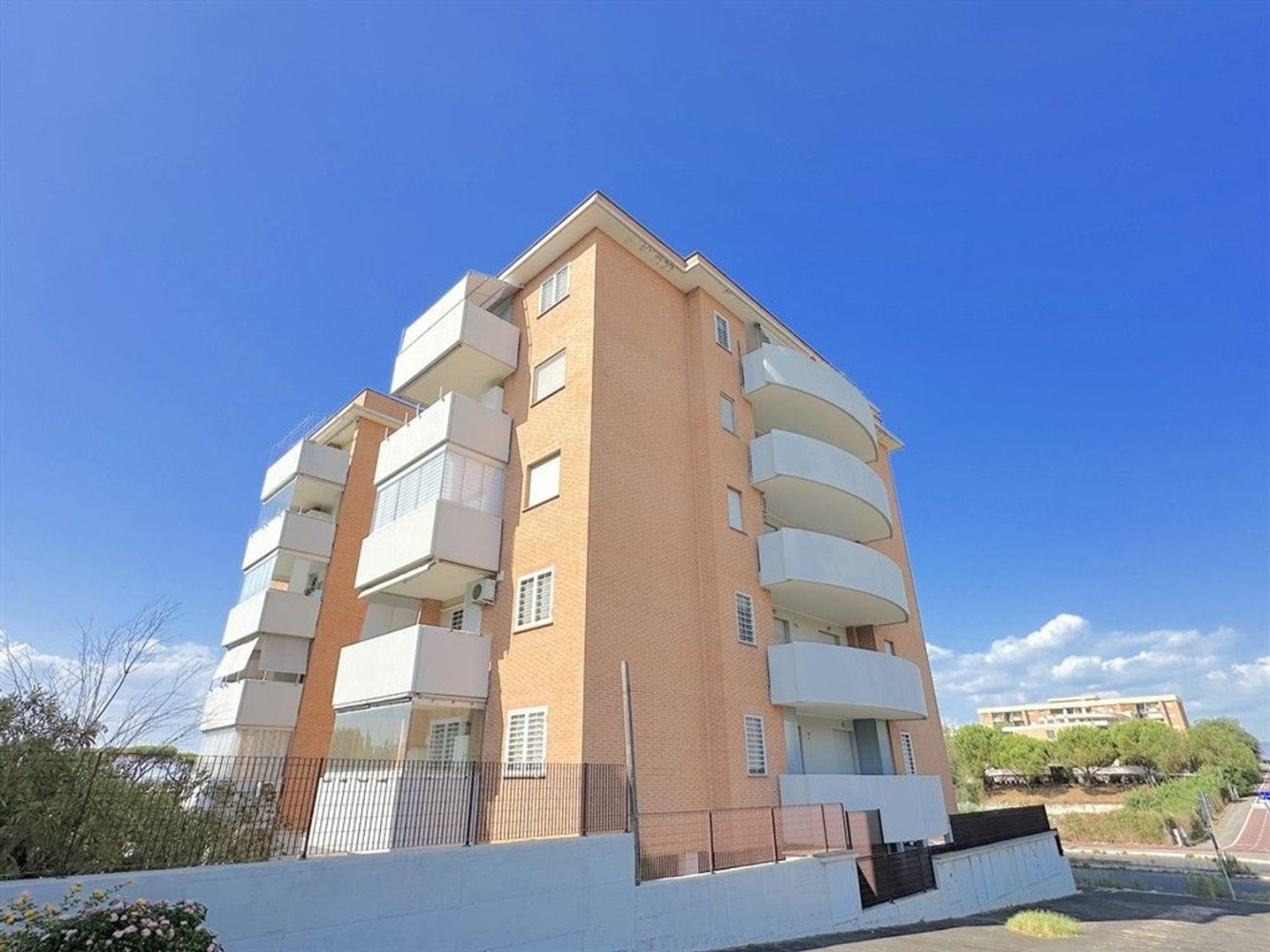 2 Schlafzimmer Wohnung in Rome, Italy, Nr. 396584