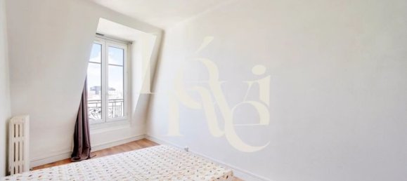 1 bedroom Apartment in Paris, France No. 310383 6