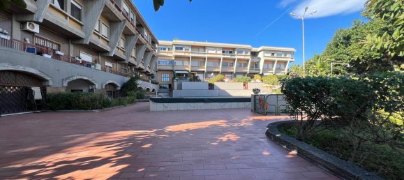 Apartamento de 4 habitaciónes en Aci Castello, Italy No. 162641 22