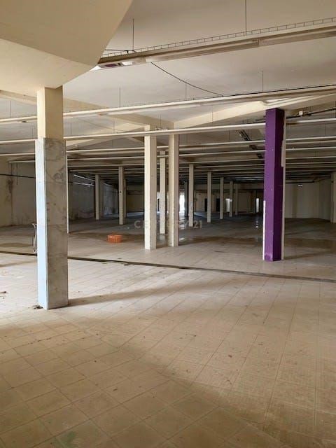 1420m² Commercial property in Marinha Grande, Portugal No. 345346