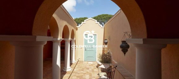 Villa de 6 dormitorios en Saint-Tropez, France No. 303957 16