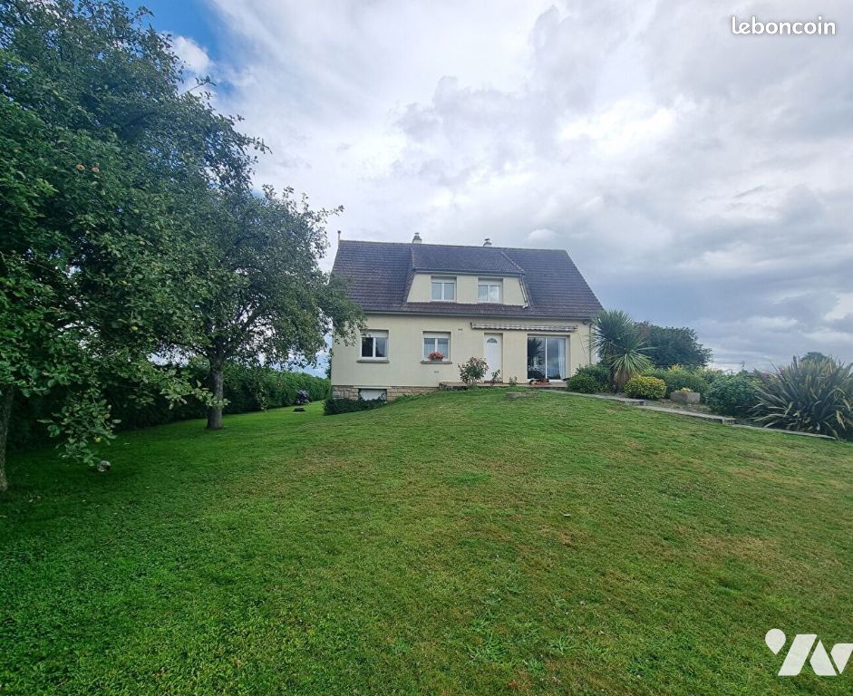 4 bedrooms Villa in Manche, France No. 353728