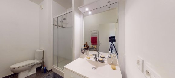 1 bedroom Apartment in Seine-Saint-Denis, France No. 182928 8