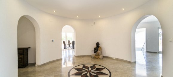 6 bedrooms House in Calpe, Spain No. 286073 3