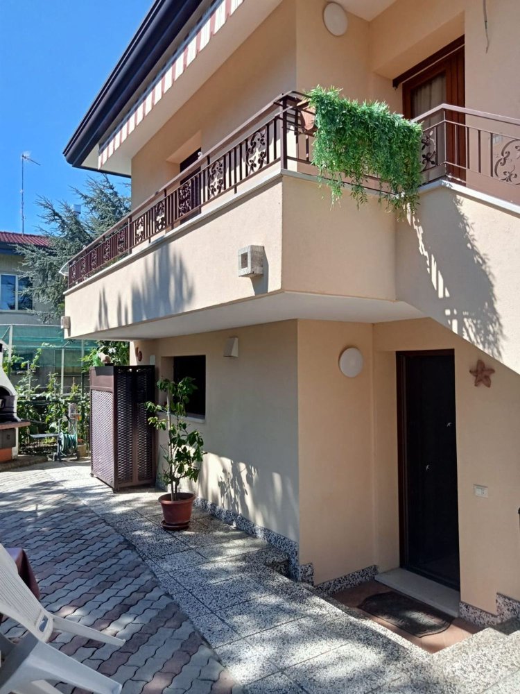 Дом с 7 спальнями в Спинея, Италия № 350546