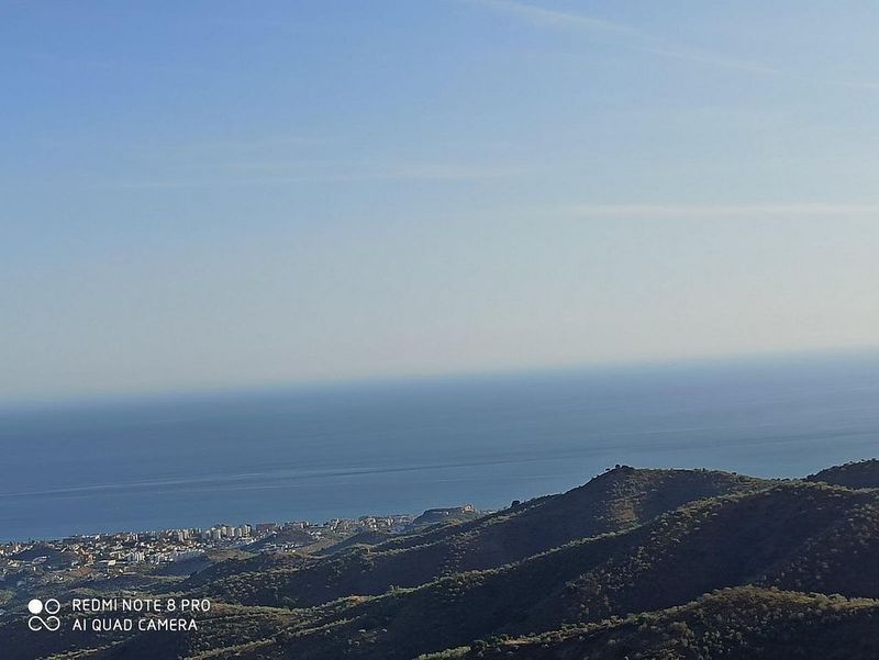  قطعة أرض في Moclinejo, Spain 165000متر مربع رقم 222951