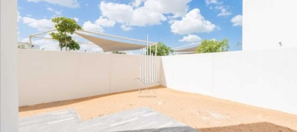 Villa T4 em Yas Island, UAE N.º 44411 20