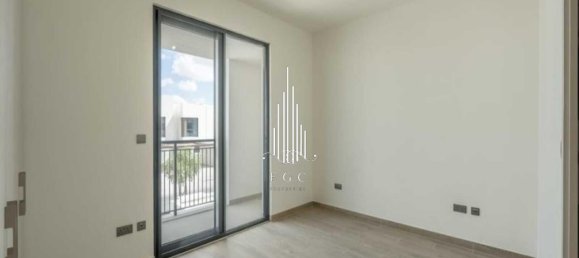 Villa T4 em Yas Island, UAE N.º 44411 10