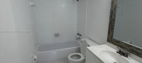 1 dormitorio propiedad comercial en alquiler en Miami, Miami-Dade, Florida, USA № 615231 8