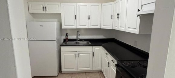 1 dormitorio propiedad comercial en alquiler en Miami, Miami-Dade, Florida, USA № 615231 12