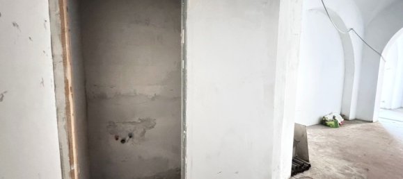 150m² Commercial property in Rome, Italy No. 152862 12