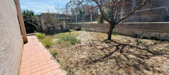 4 bedrooms Villa in Aprilia, Italy No. 359968 22