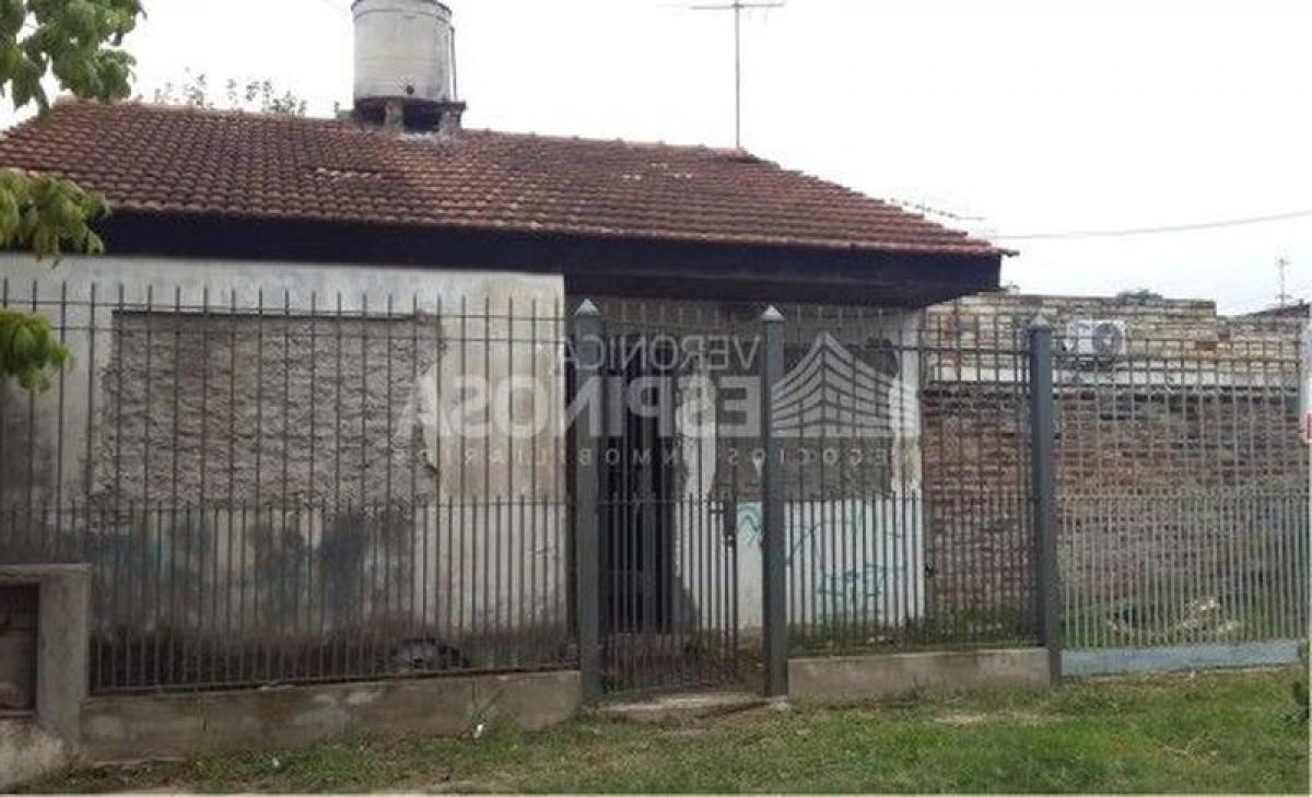 Grundstück in Moron, Argentina, Nr. 119642