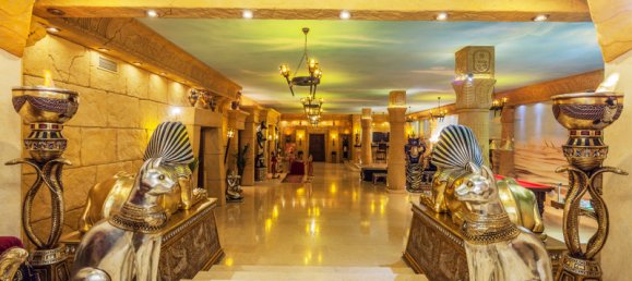 6 bedrooms Villa in Cadiz, Spain No. 84811 19