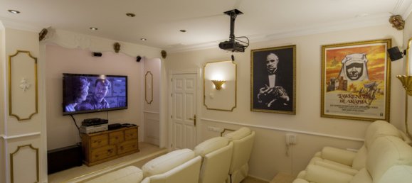 6 bedrooms Villa in Cadiz, Spain No. 84811 3