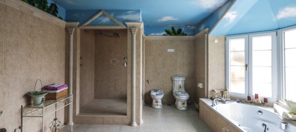 6 bedrooms Villa in Cadiz, Spain No. 84811 22