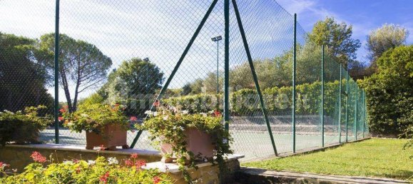 8 bedrooms Villa in Arezzo, Italy No. 106327 50