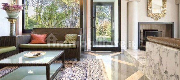 8 bedrooms Villa in Arezzo, Italy No. 106327 37