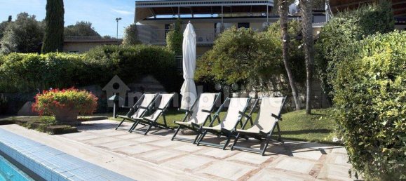 8 bedrooms Villa in Arezzo, Italy No. 106327 3