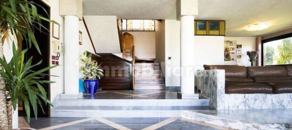 8 bedrooms Villa in Arezzo, Italy No. 106327 38