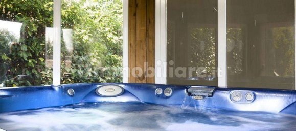 8 bedrooms Villa in Arezzo, Italy No. 106327 21