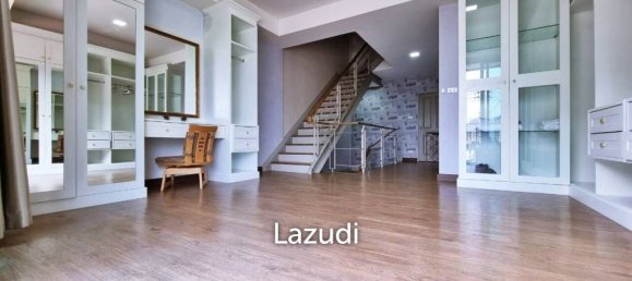 3 bedrooms Bungalow in Pattaya, Thailand No. 15417 10