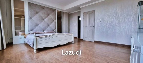 3 bedrooms Bungalow in Pattaya, Thailand No. 15417 2