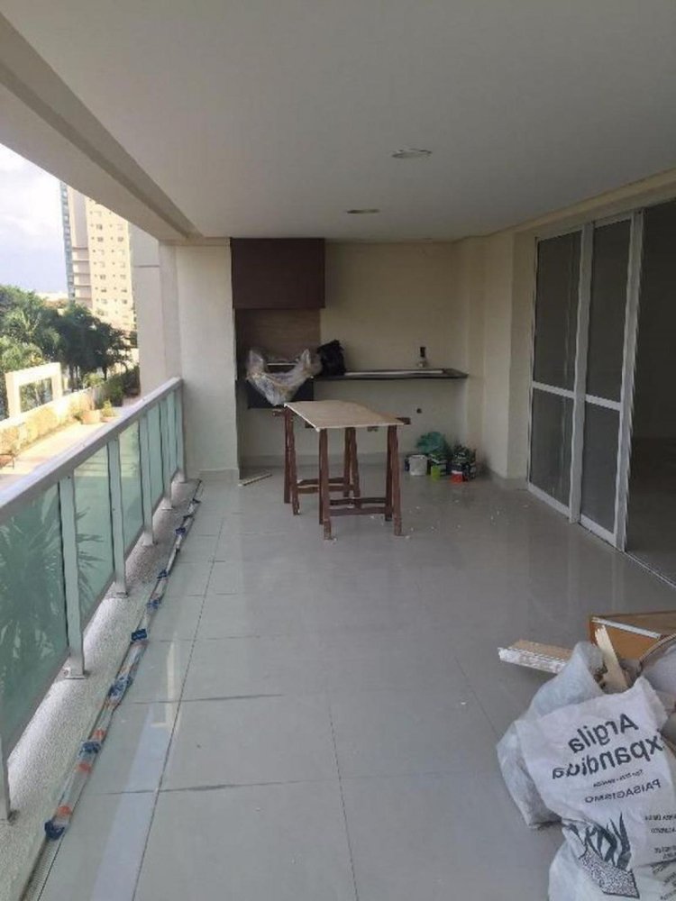 Apartamento de 3 dormitorios en Sao Paulo, Brazil No. 465406