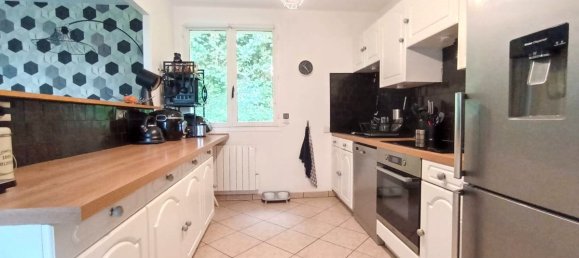 Casa de 3 dormitorios en Epouville, France No. 360149 4