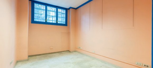 9 rooms Apartment in Milan, Italy No. 240946 24