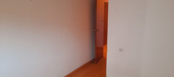 Apartamento de 3 dormitorios en Zamora, Spain No. 69029 10