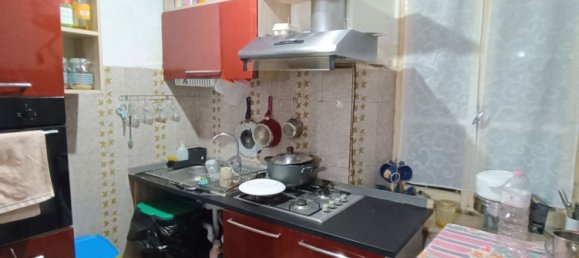 5 rooms Apartment in Tizzano Val Parma, Italy No. 196746 7