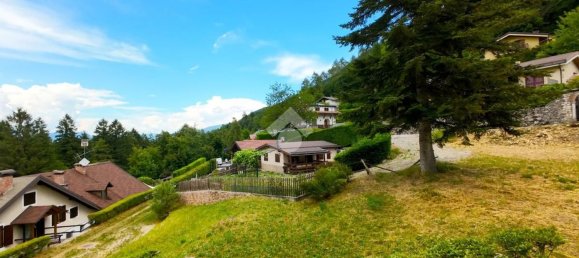 Квартира с 2 комнатами в Спормаджоре, Италия № 267619 16