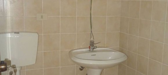 Propiedad comercial en Montespertoli, Italy 80 m² No. 119287 4