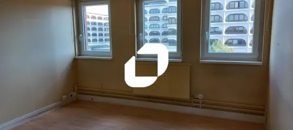 Büro in Villeneuve-d'Ascq, France 441m², Nr. 290133 3